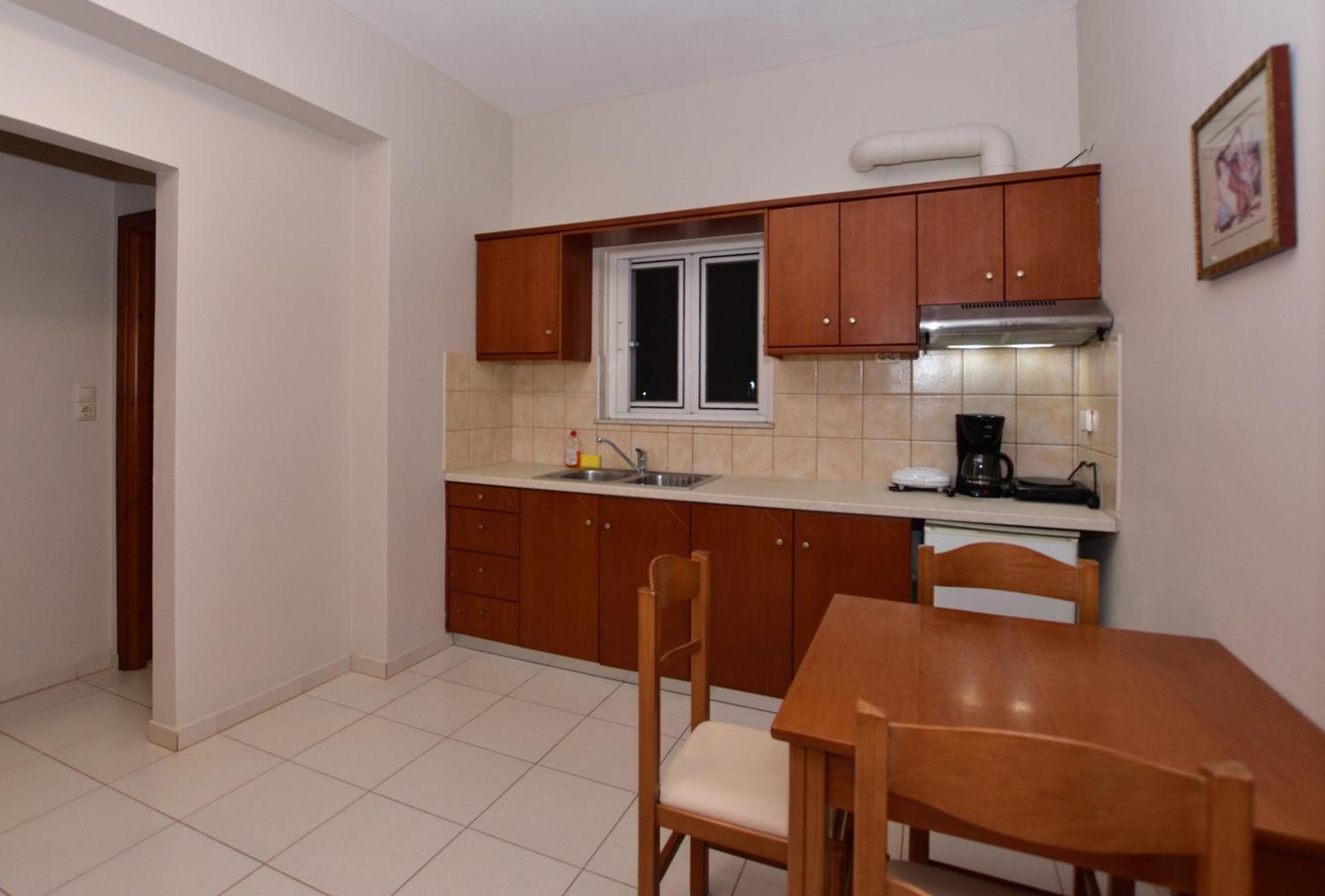 Flisvos Rooms Palaiochora Zewnętrze zdjęcie