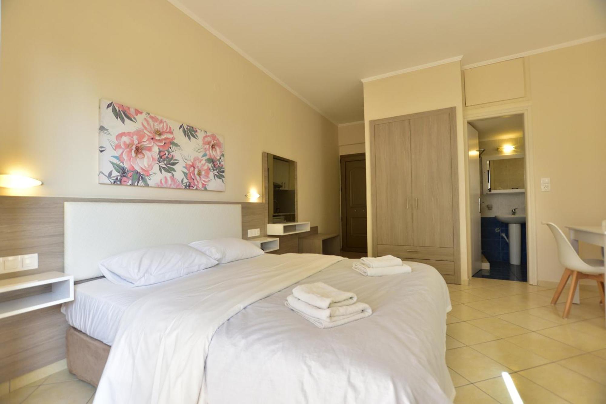 Flisvos Rooms Palaiochora Zewnętrze zdjęcie