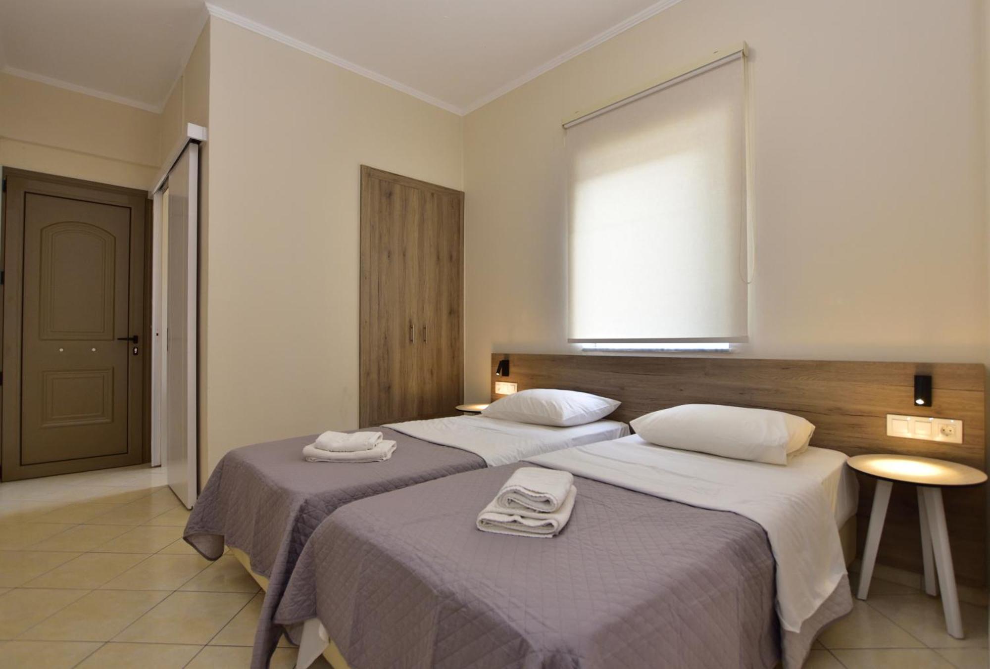 Flisvos Rooms Palaiochora Zewnętrze zdjęcie